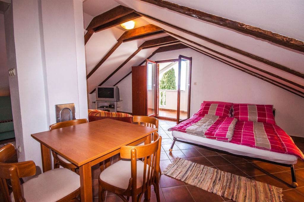 Apartman Joso Diklo Esterno foto