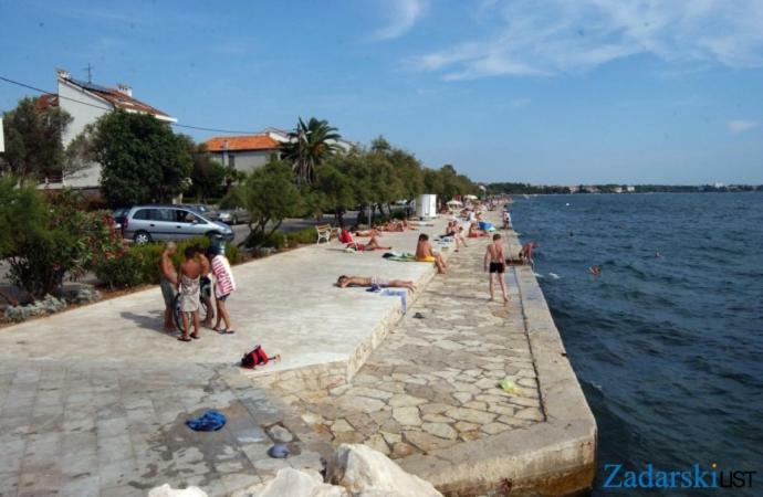 Apartman Joso Diklo Esterno foto